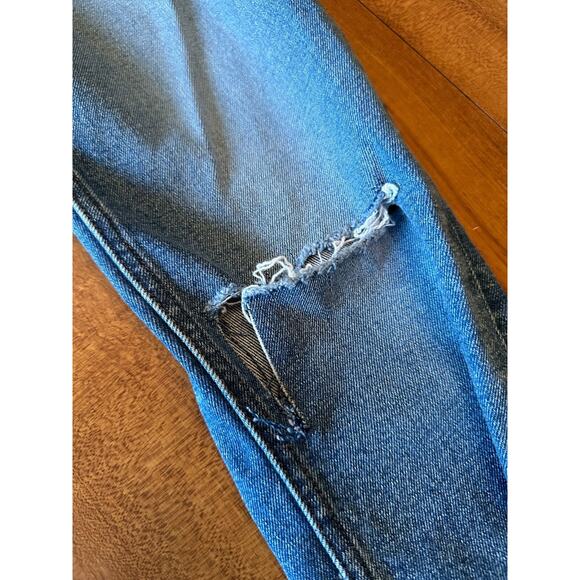 RE/DONE Originals 90s Ultra High Rise Skinny Broken Through Raw‎ Hem Size 26 - Picture 6 of 8